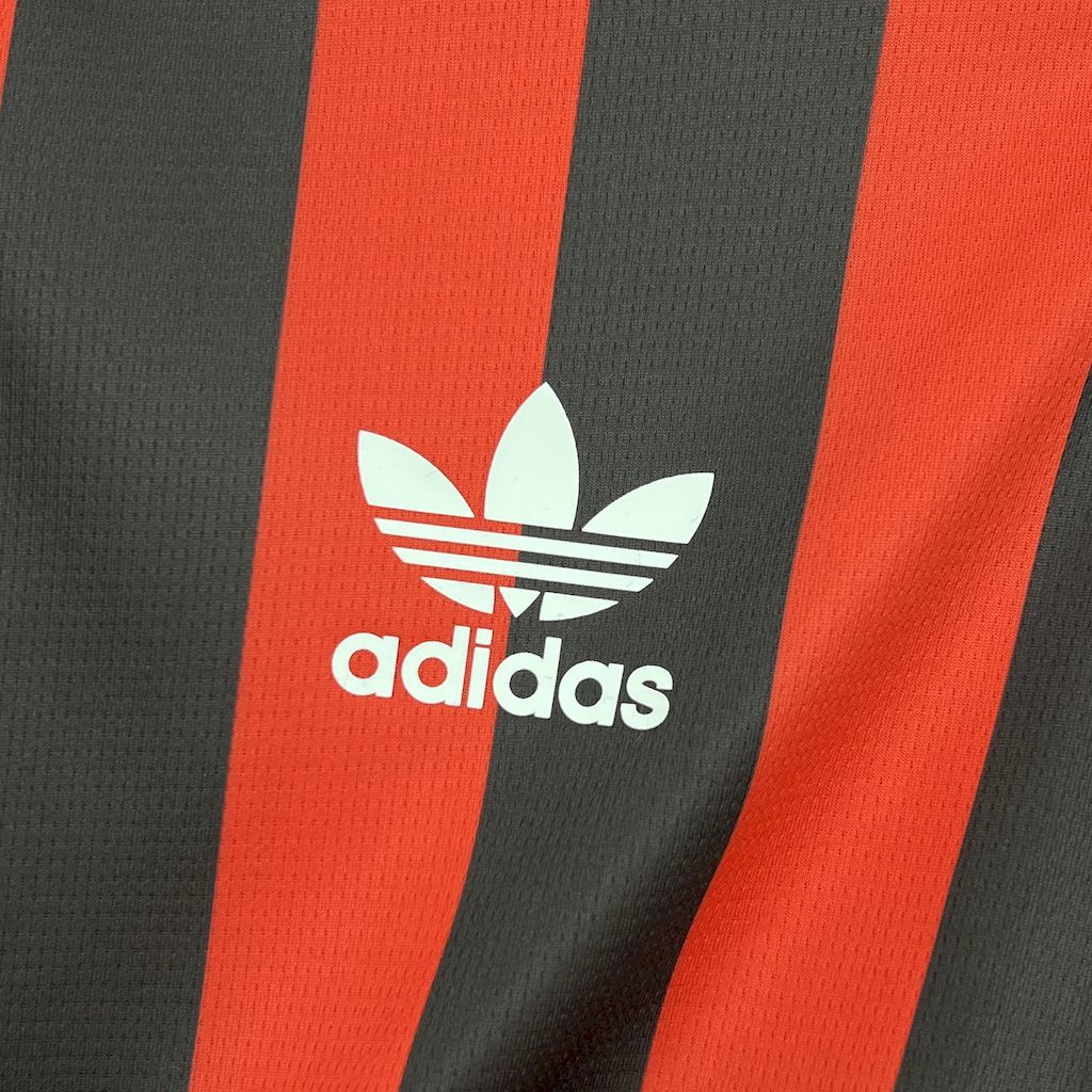 Maillot Retro AC Milan 2024-2025