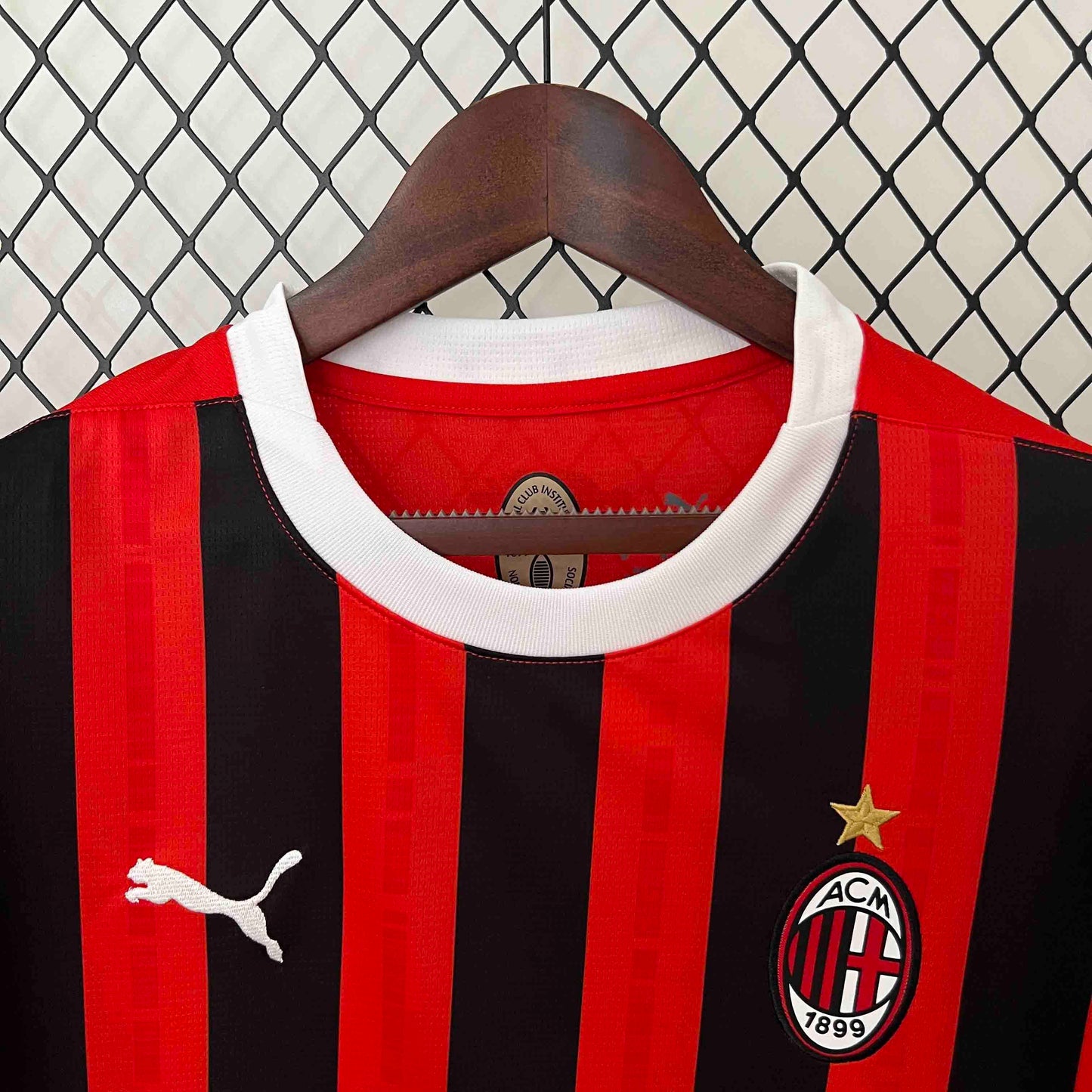 Maillot Domicile AC Milan 2024-2025