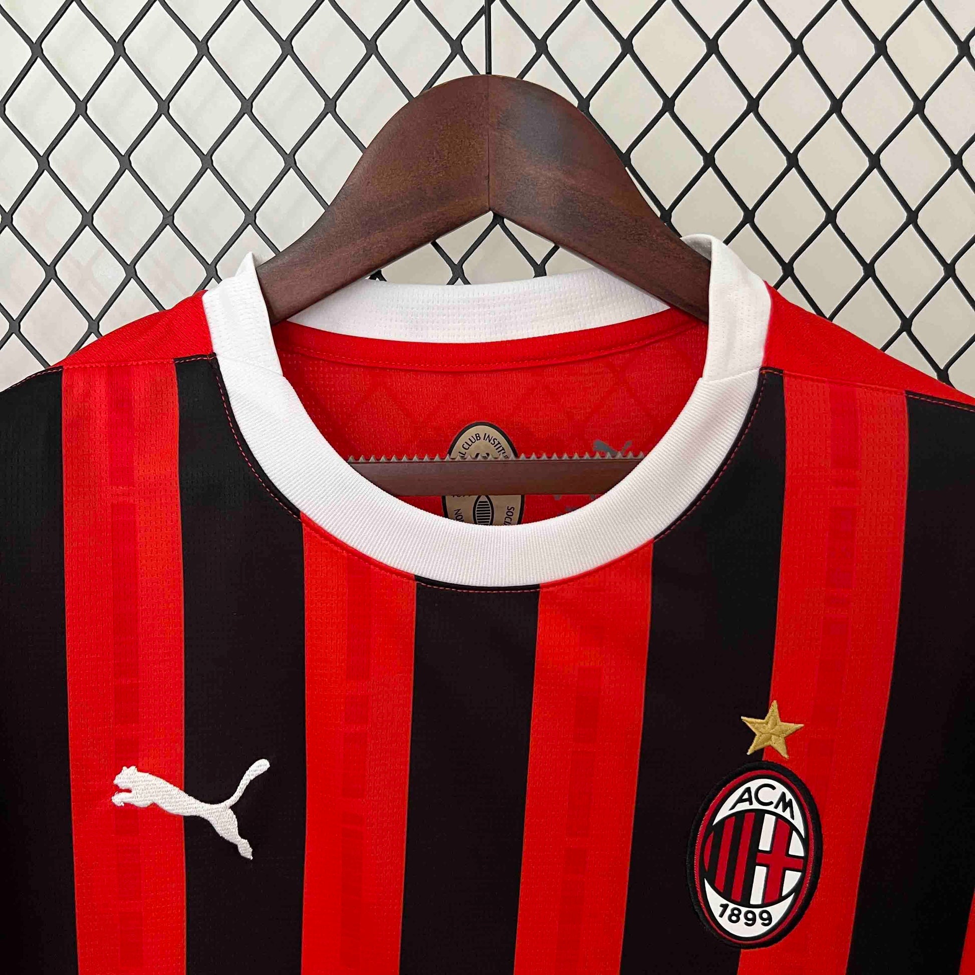Maillot Domicile AC Milan 2024-2025