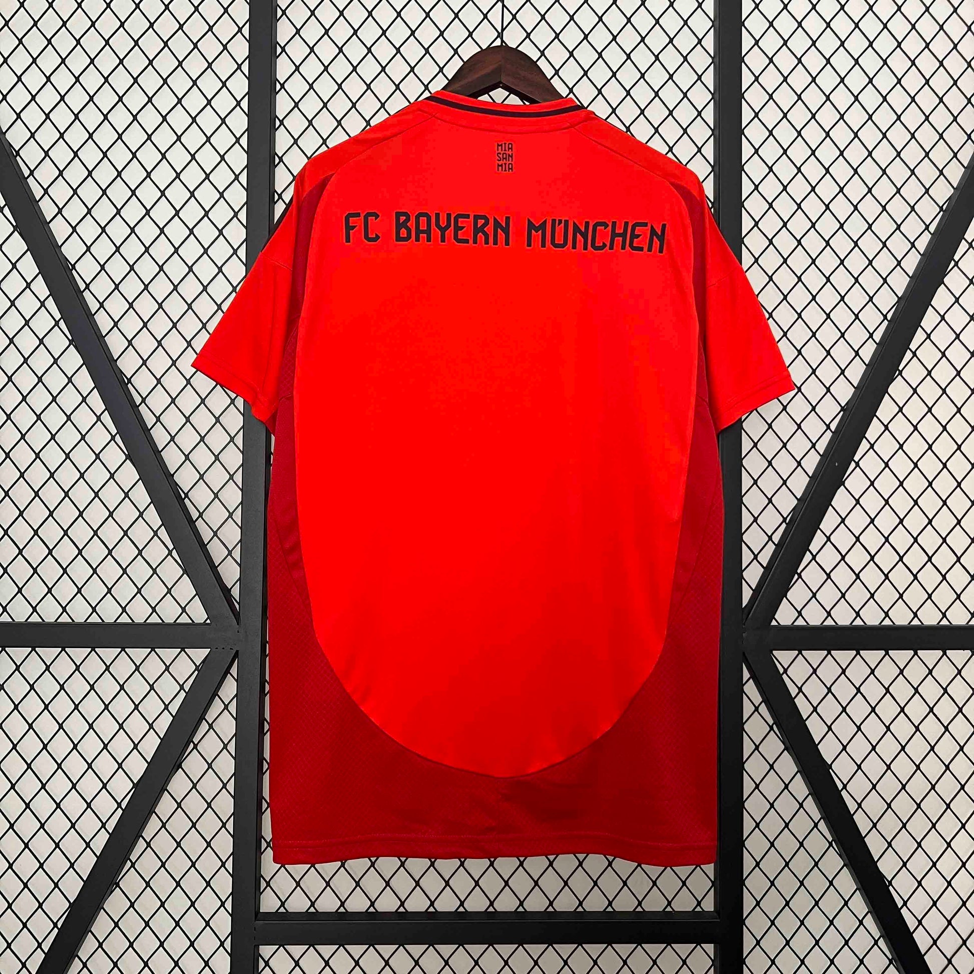 Maillot Domicile Bayern Munich 2024-2025
