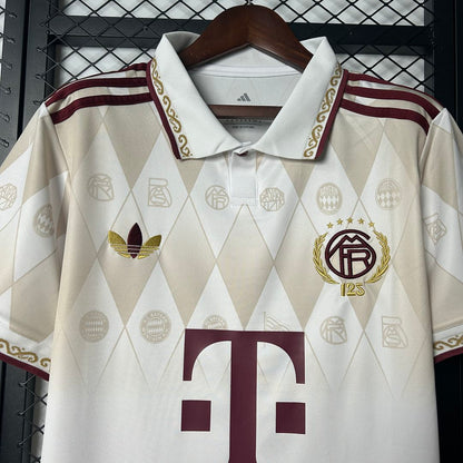 Maillot Edition Spéciale 125th Bayern Munich 2024-2025