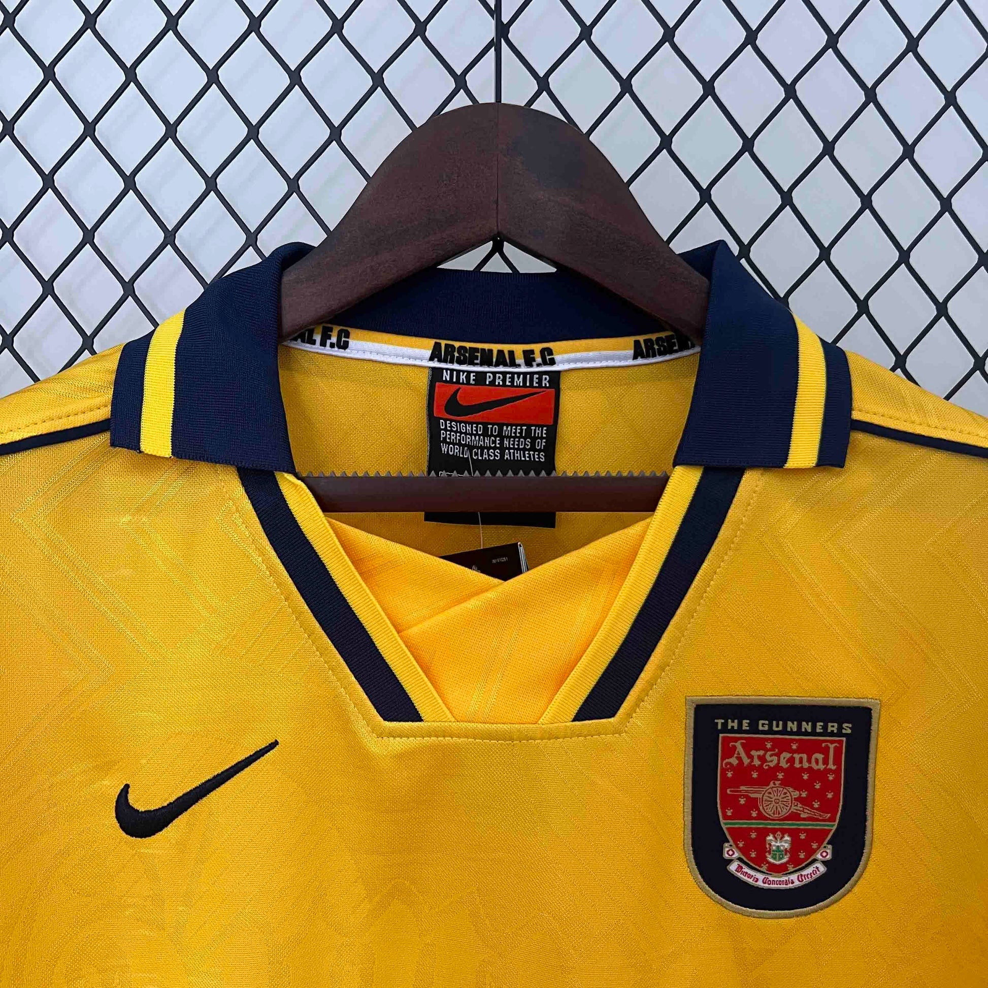 Maillot Exterieur Retro Arsenal 1996-1997