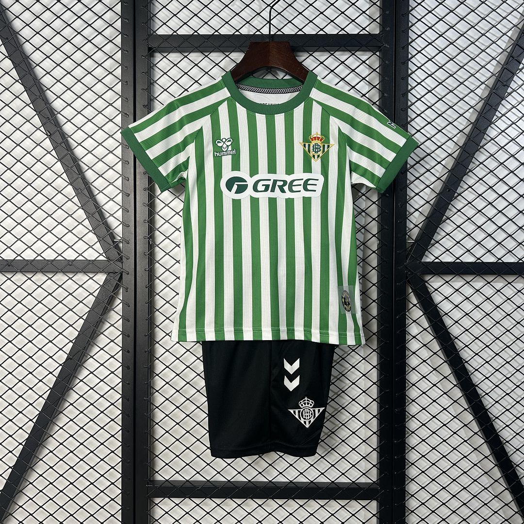 Ensemble Real Betis Conference League Final Enfant 2024-2025