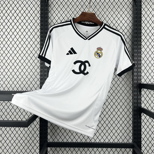 Maillot ? Real Madrid 2026-2027