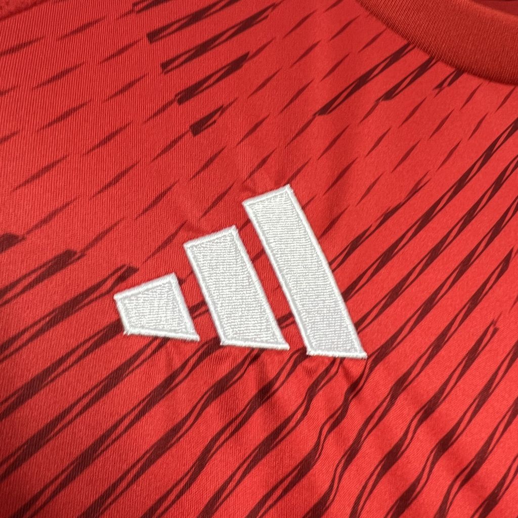 Maillot Domicile Nottingham Forest 2024-2025