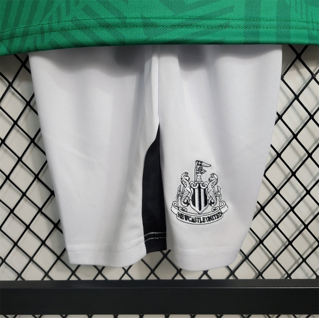 Ensemble Newcastle Exterieur Enfant 2023-2024