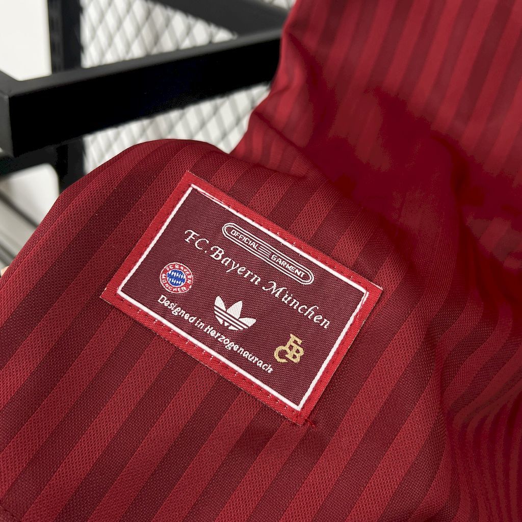 Maillot Edition Spéciale OG Rouge Bayern Munich 2025-2026