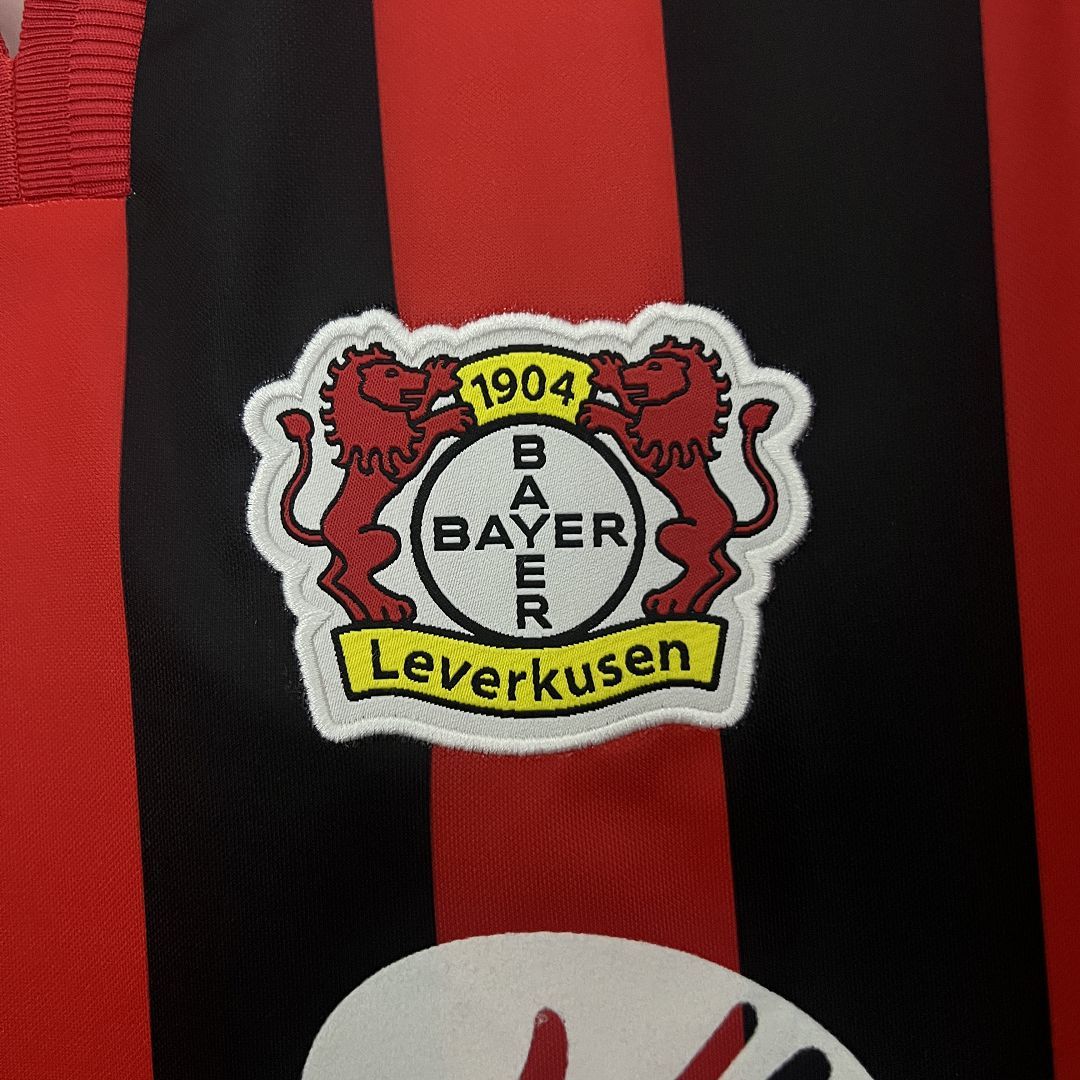 Maillot Domicile Retro Bayer Leverkusen 2001-2002