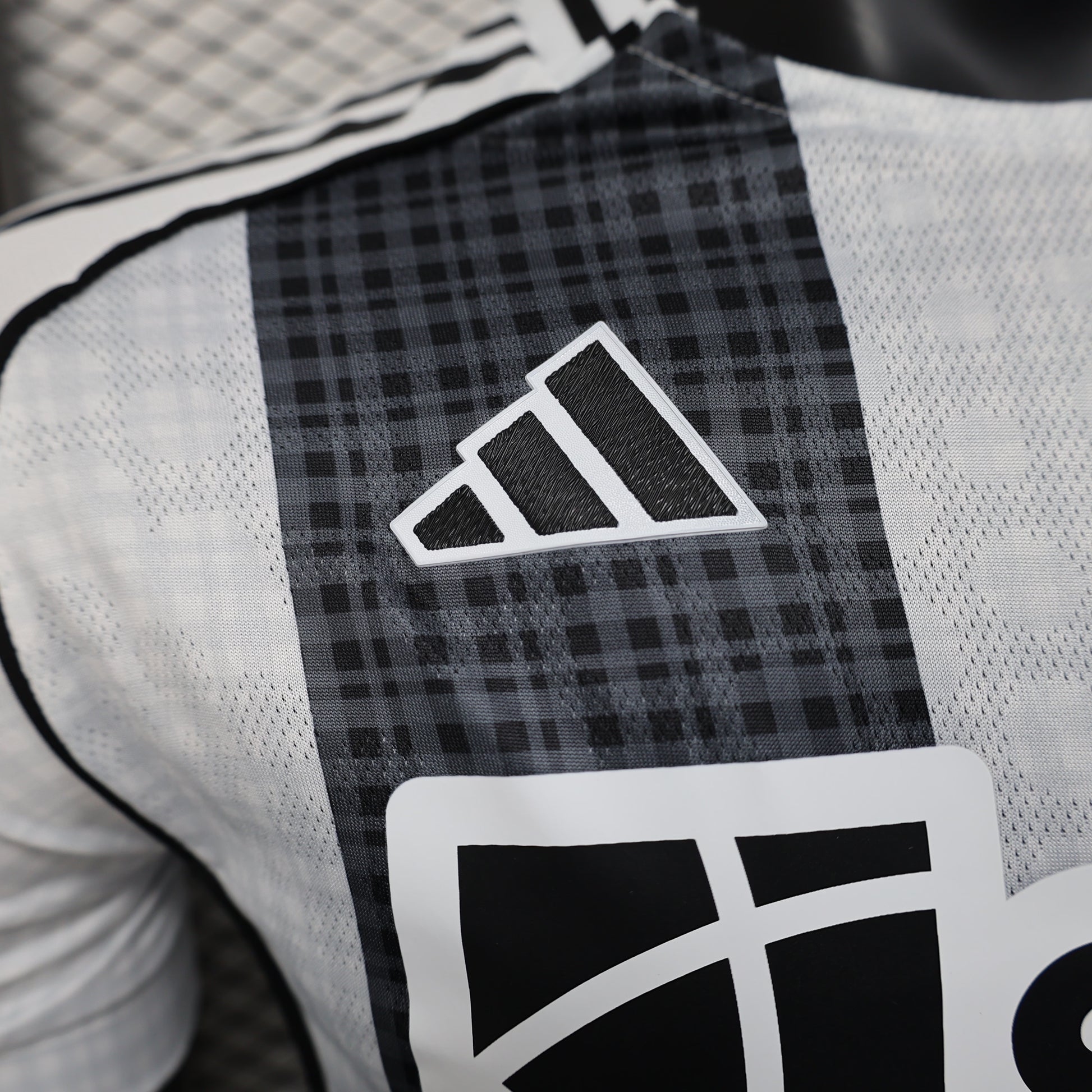 Maillot Domicile Player Newcastle 2025-2026
