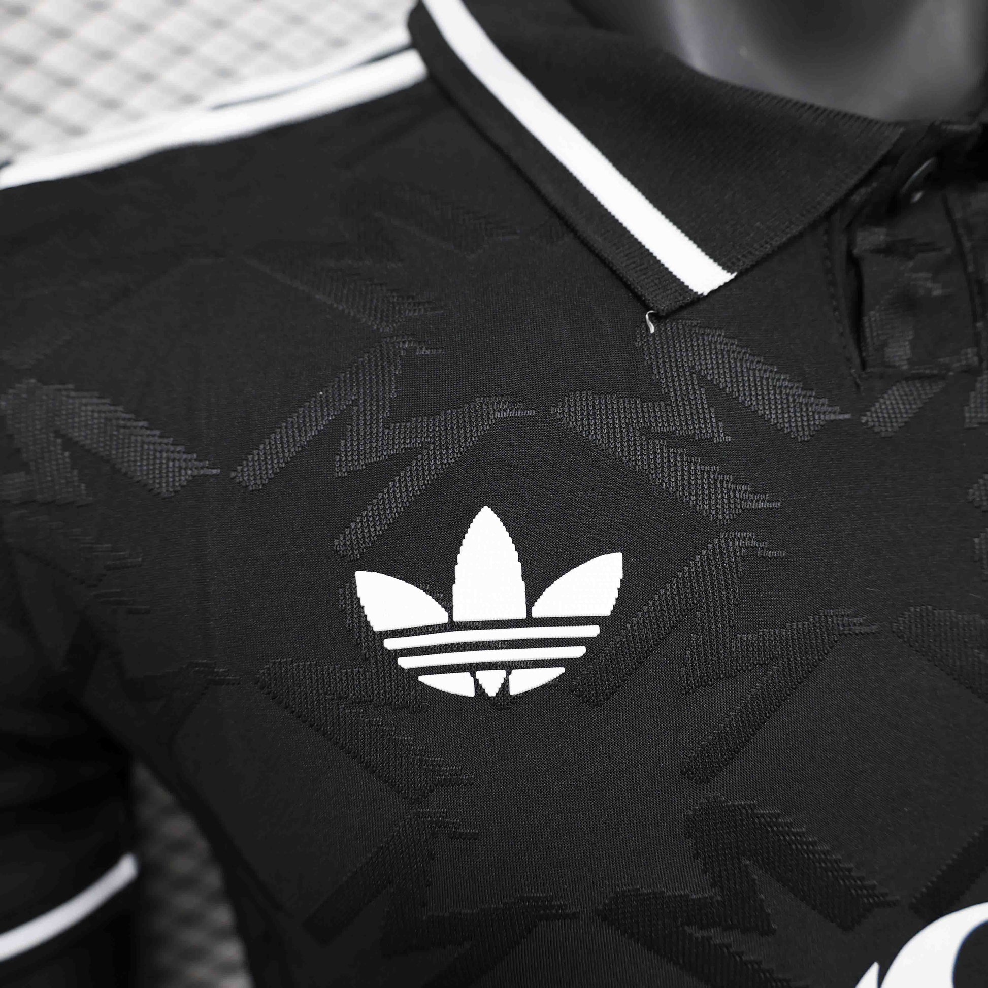 Maillot Edition Spéciale Noir Player Manchester United 2024-2025