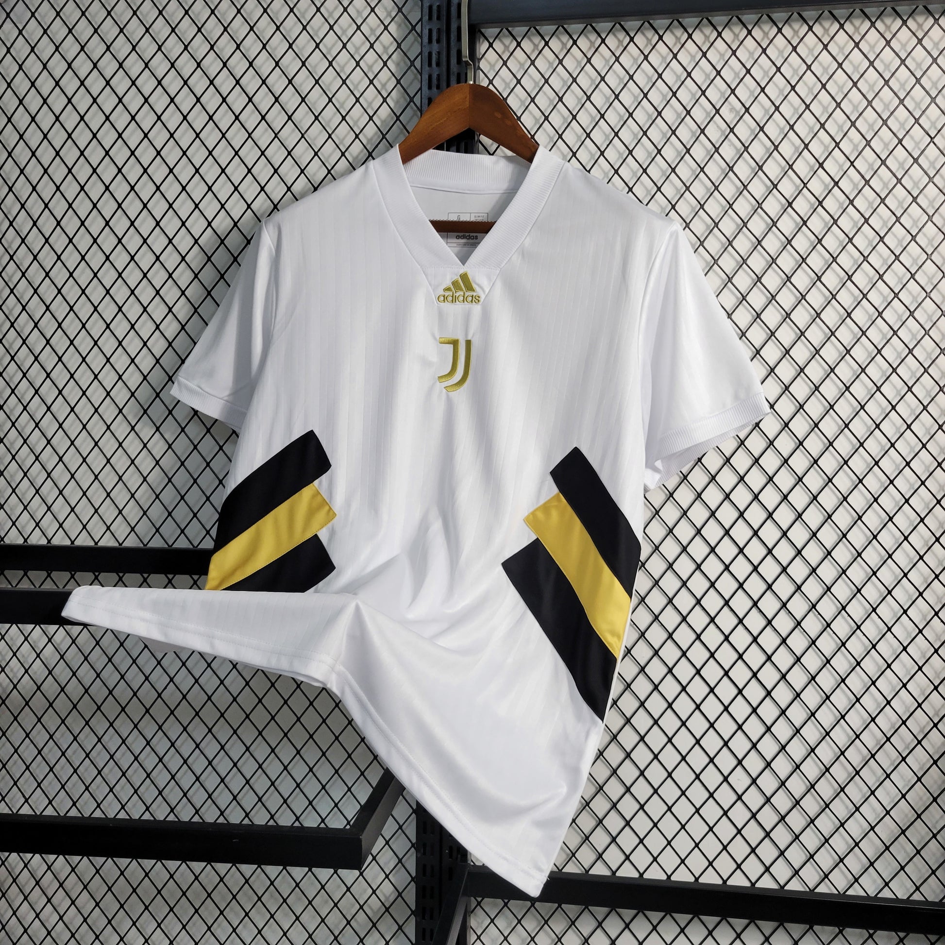 Maillot ? Juventus 2023-2024