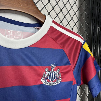 Ensemble Newcastle Exterieur Enfant 2024-2025