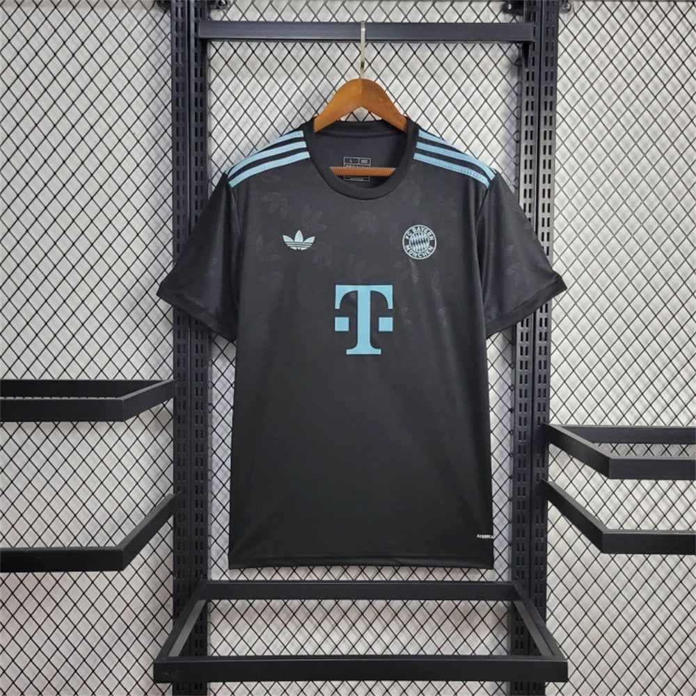 Maillot Edition Spéciale Noir Bayern Munich 2024-2025