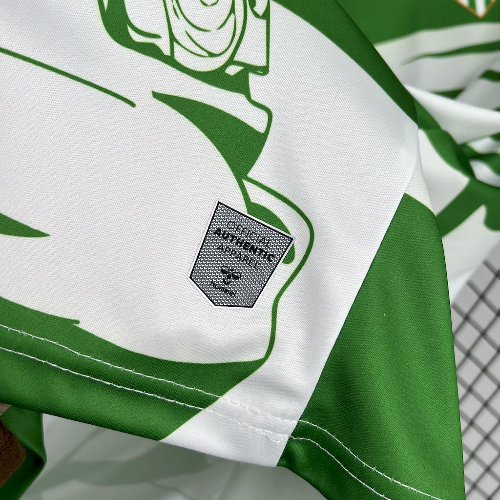 Maillot Naruto Real Betis 2025-2026