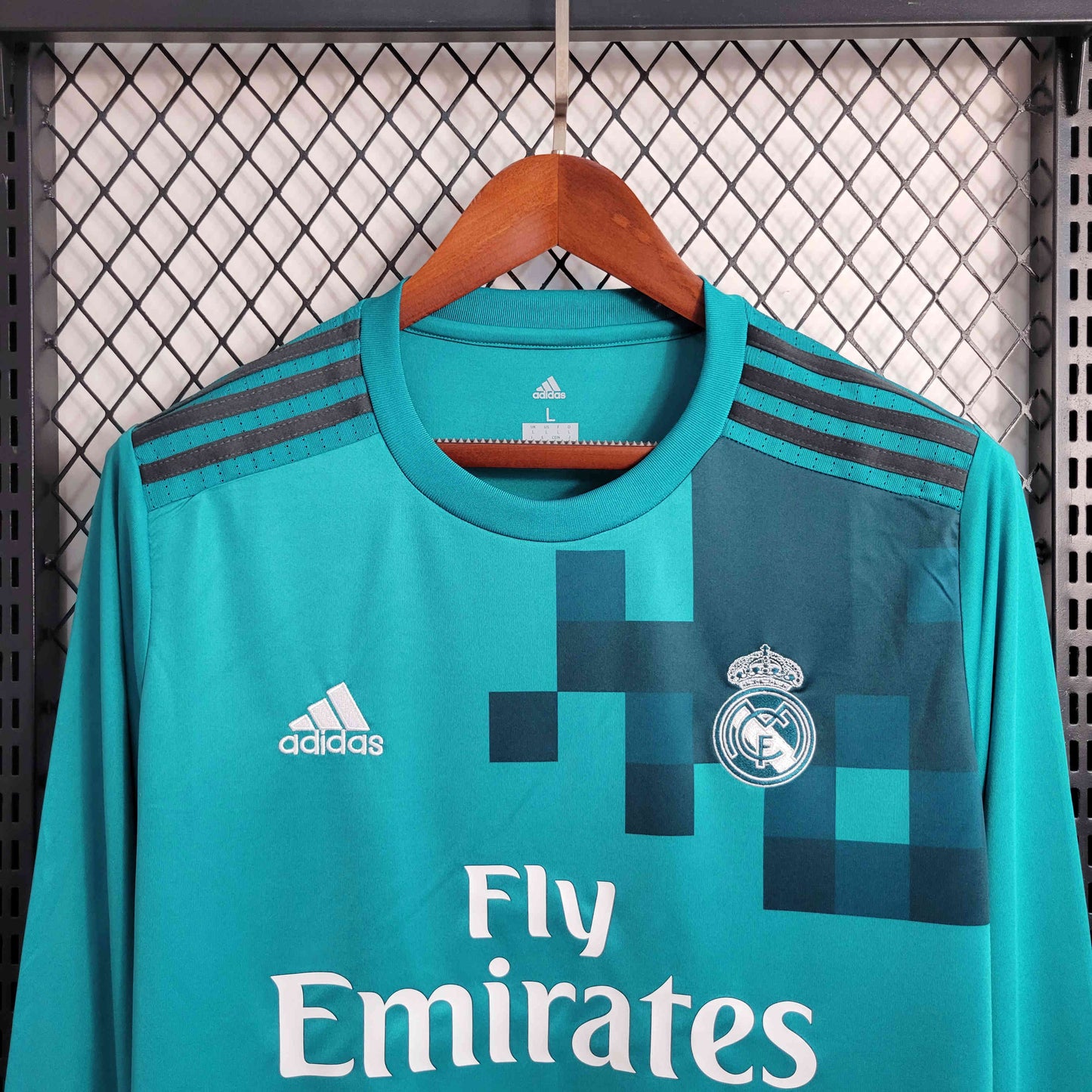 Real Madrid Third Long Sleeve Jersey 2017-2018