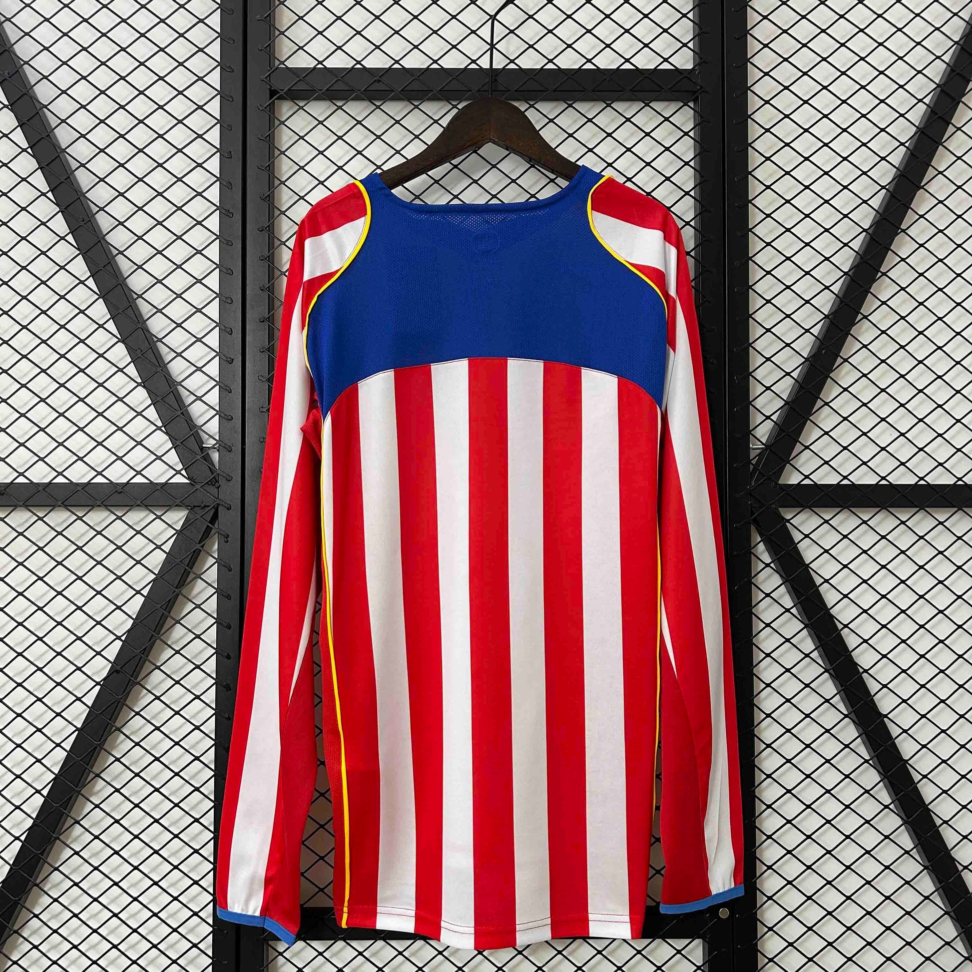Maillot Domicile Retro Long Sleeve Vintage Manches Longues Atletico Madrid 2004-2005