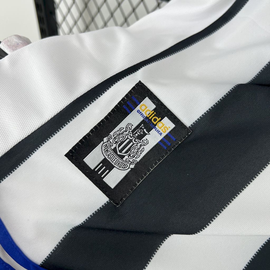 Maillot Domicile Retro Newcastle 1999-2000