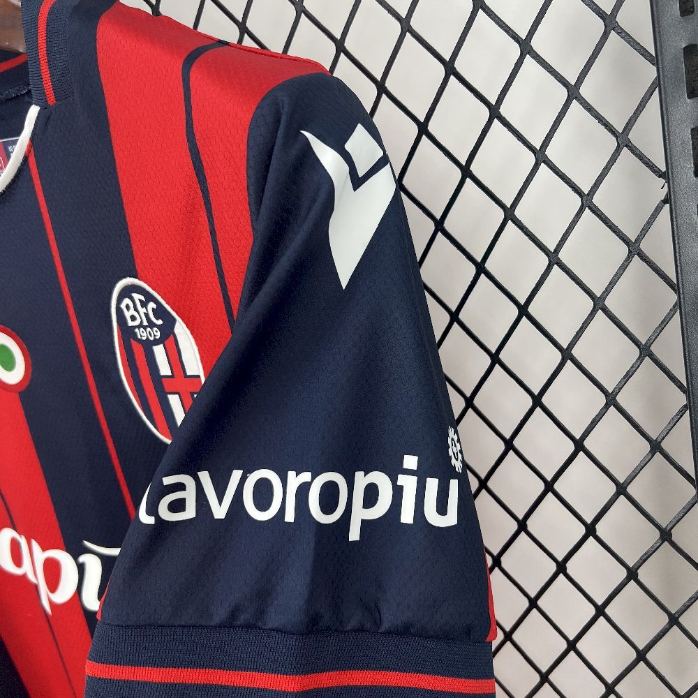 Maillot Domicile Bologne 2025-2026