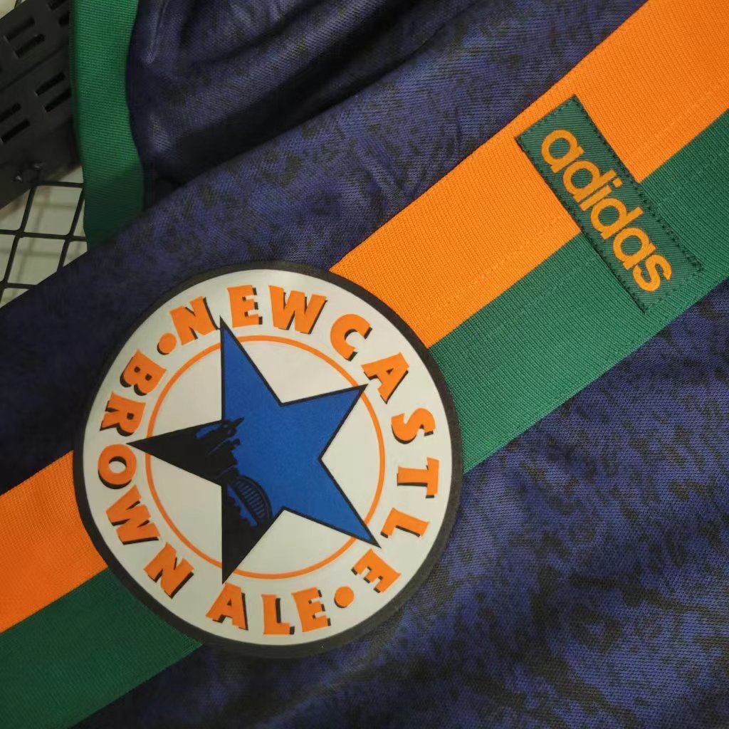 Maillot Exterieur Retro Newcastle 1997-1998
