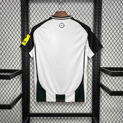 Maillot Domicile Newcastle 2024-2025
