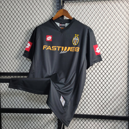 Maillot Exterieur Retro Juventus 2001-2002