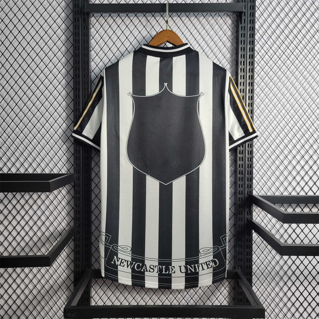 Maillot Domicile Retro Newcastle 1997-1998