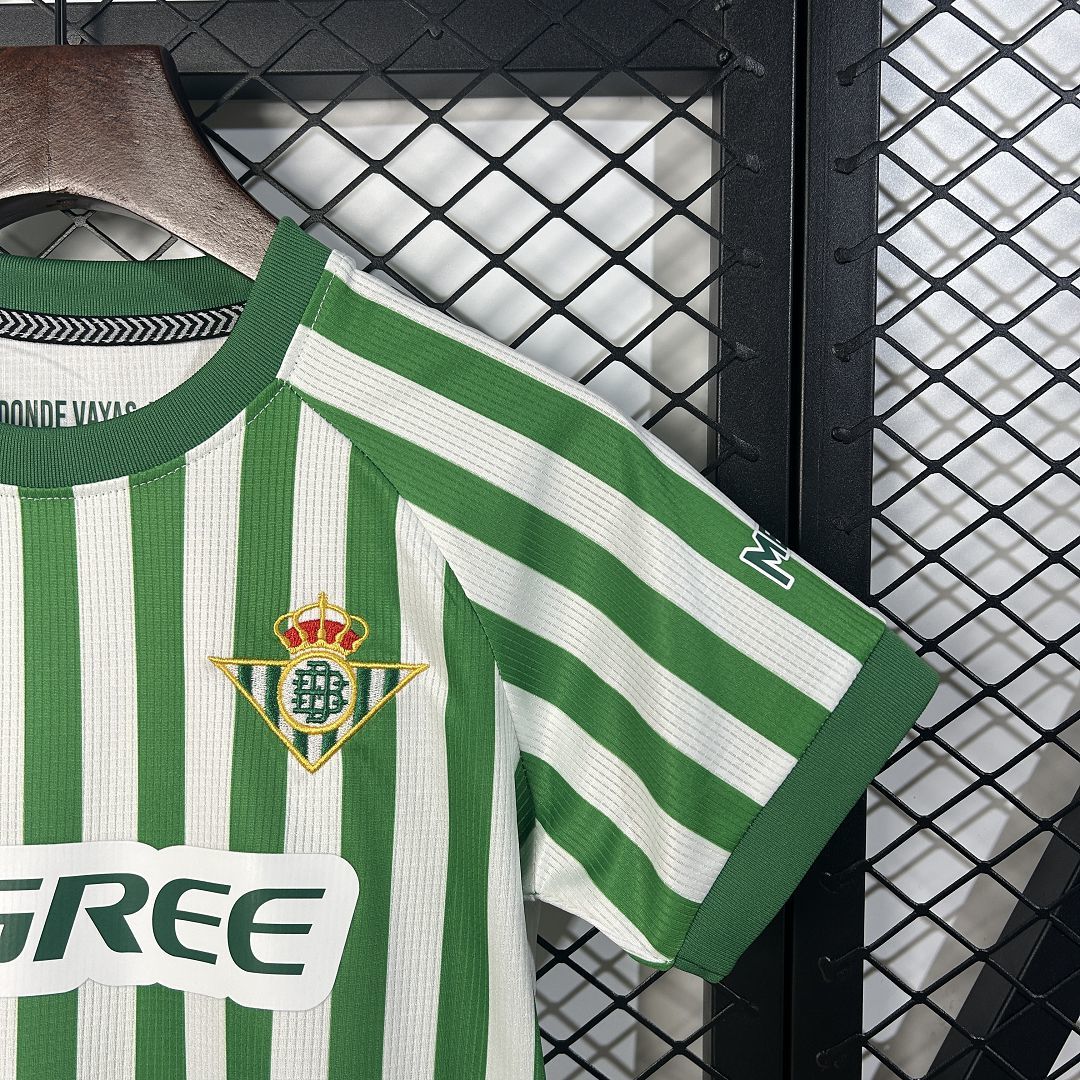 Ensemble Real Betis Conference League Final Enfant 2024-2025