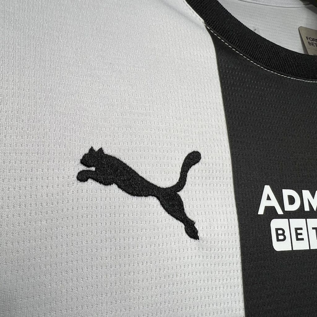 Maillot Domicile Parme 2024-2025