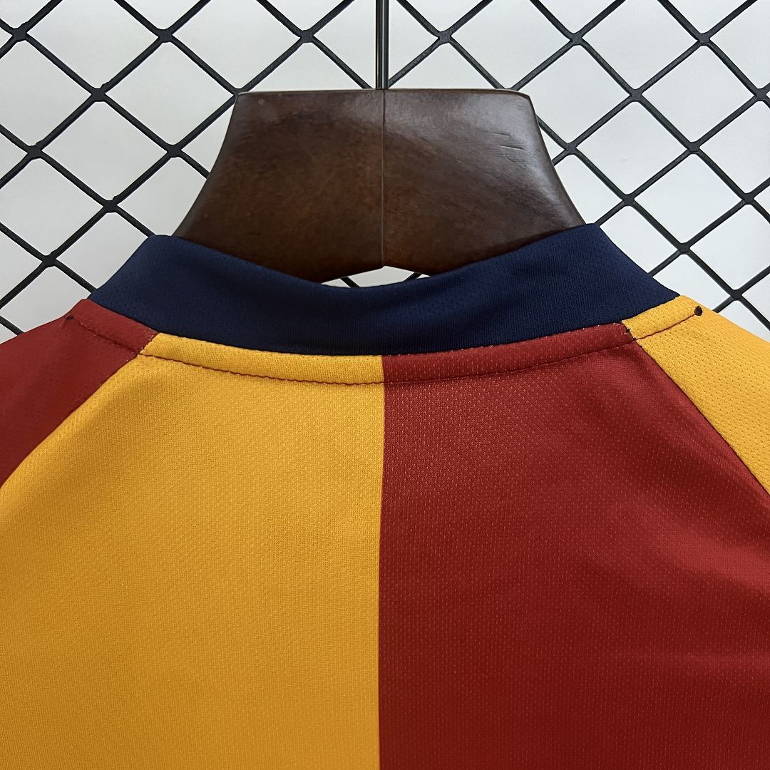 Ensemble AS Roma Domicile Retro Enfant 2001-2002