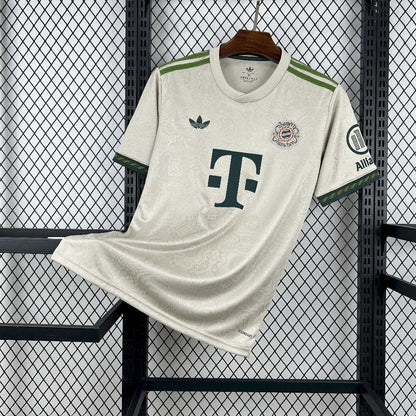 Maillot Edition Spéciale Oktoberfest Bayern Munich 2025-2026