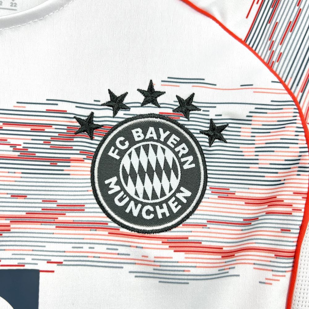 Ensemble Bayern Munich Exterieur Enfant 2025-2026