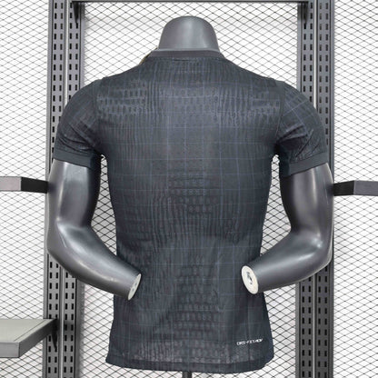 Maillot Edition Spéciale Noir Player FC Tottenham 2024-2025