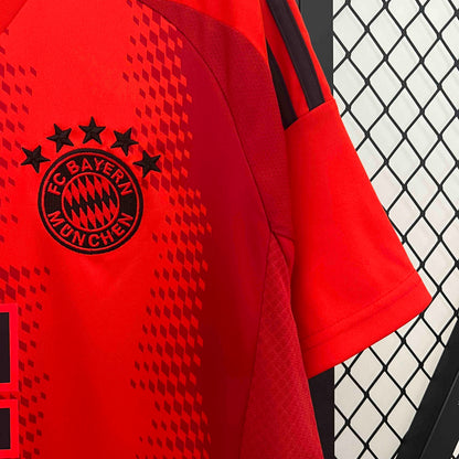 Maillot Domicile Bayern Munich 2024-2025