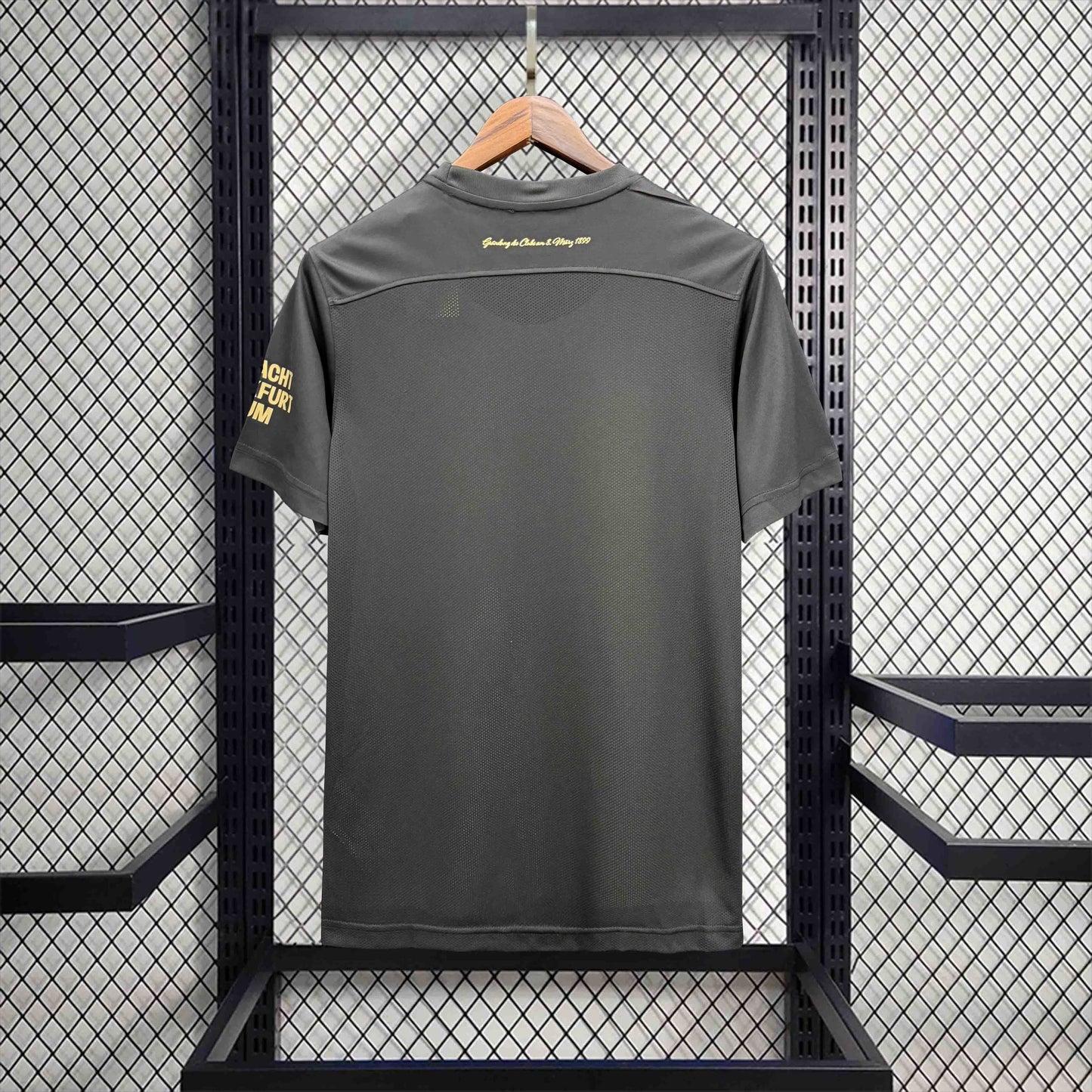 Maillot Edition Spéciale Eintracht Francfort 2024-2025