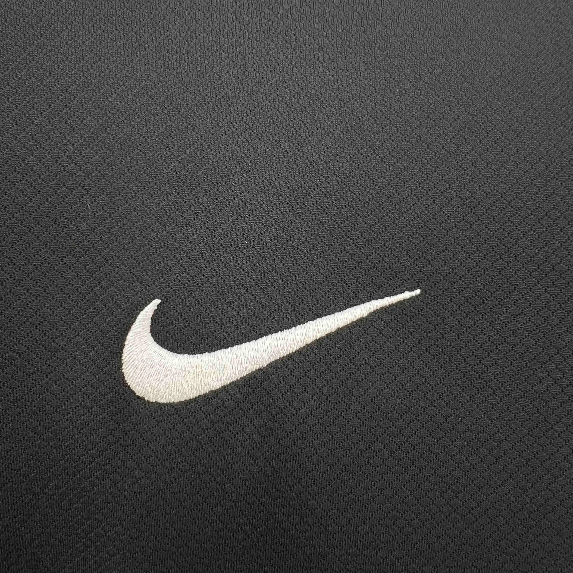 Maillot Exterieur Eintracht Francfort 2024-2025