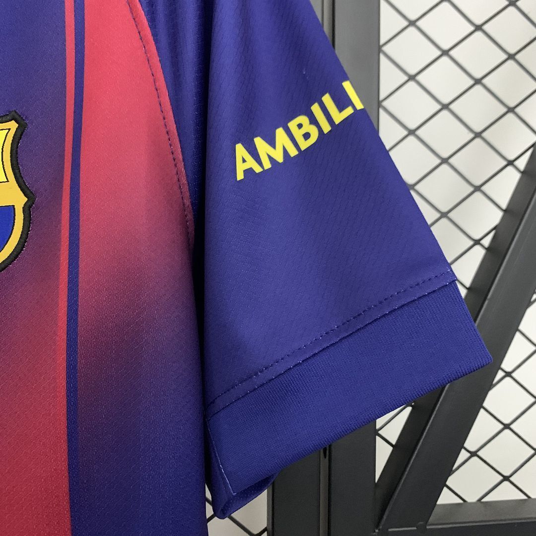 Maillot Domicile Ed Sheeran Play Collab FC Barcelone 2025-2026