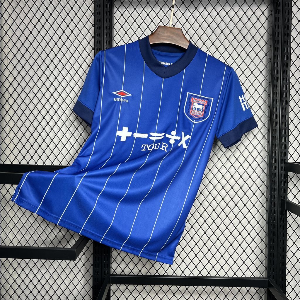 Maillot Domicile Ipswich Town 2024-2025
