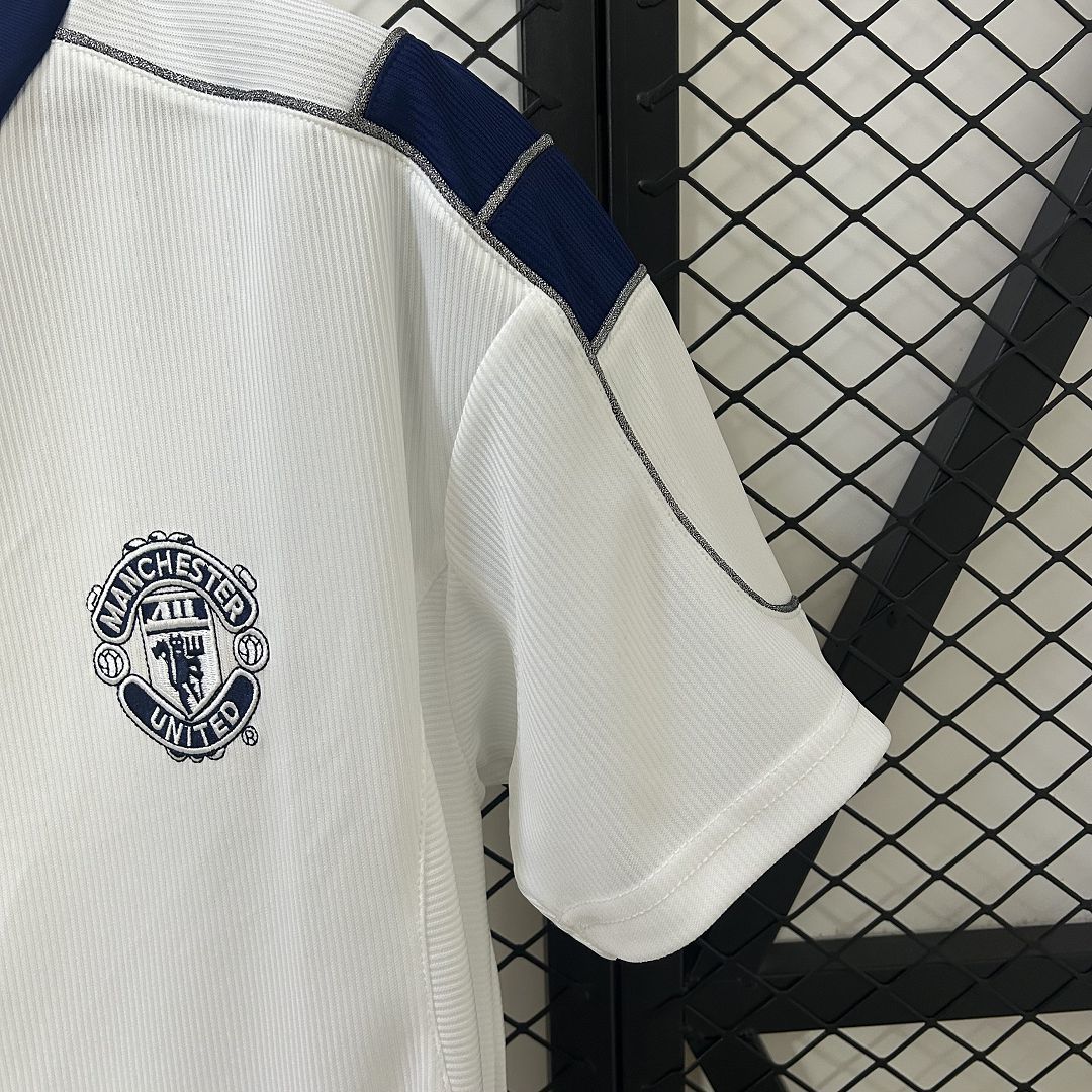 Maillot Exterieur Retro Manchester United 2000-2001