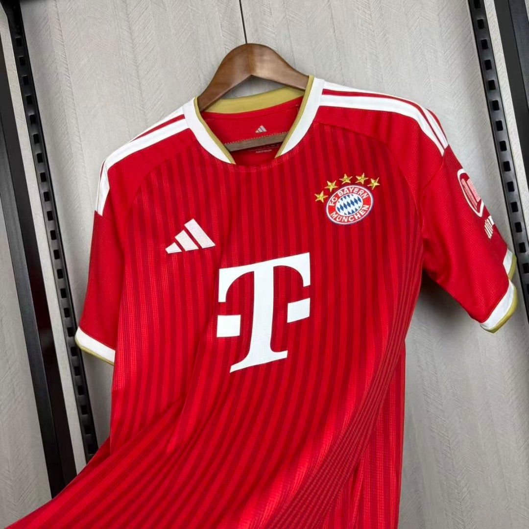 Maillot Domicile Bayern Munich 2026-2027