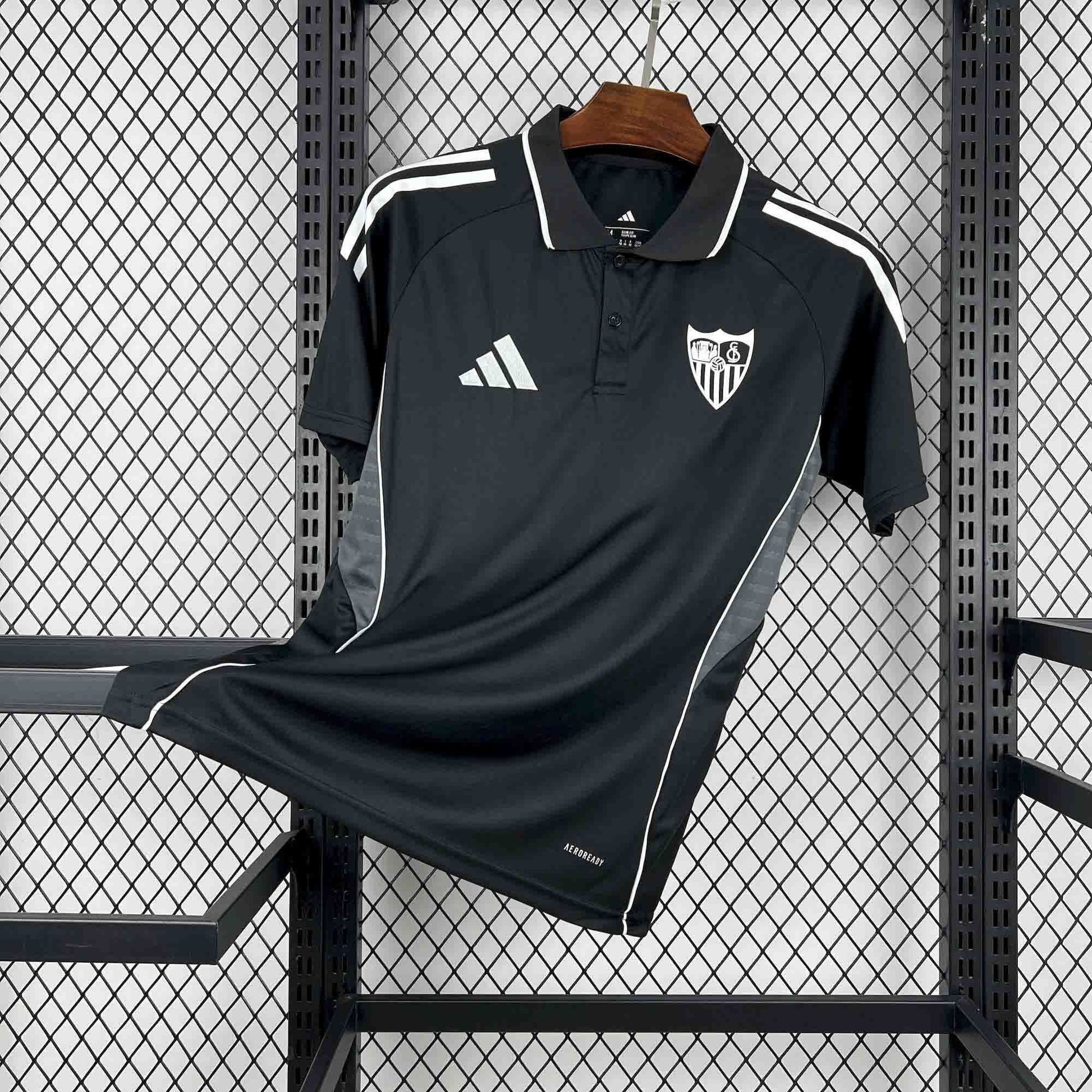 Maillot Black Travel Polo AAAA FC Seville 2025-2026