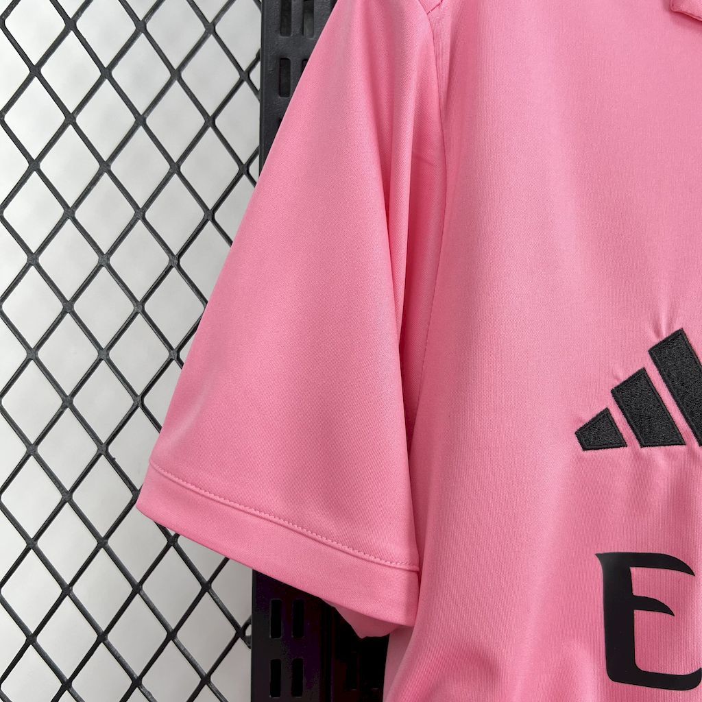 Maillot Pink Real Madrid 2025